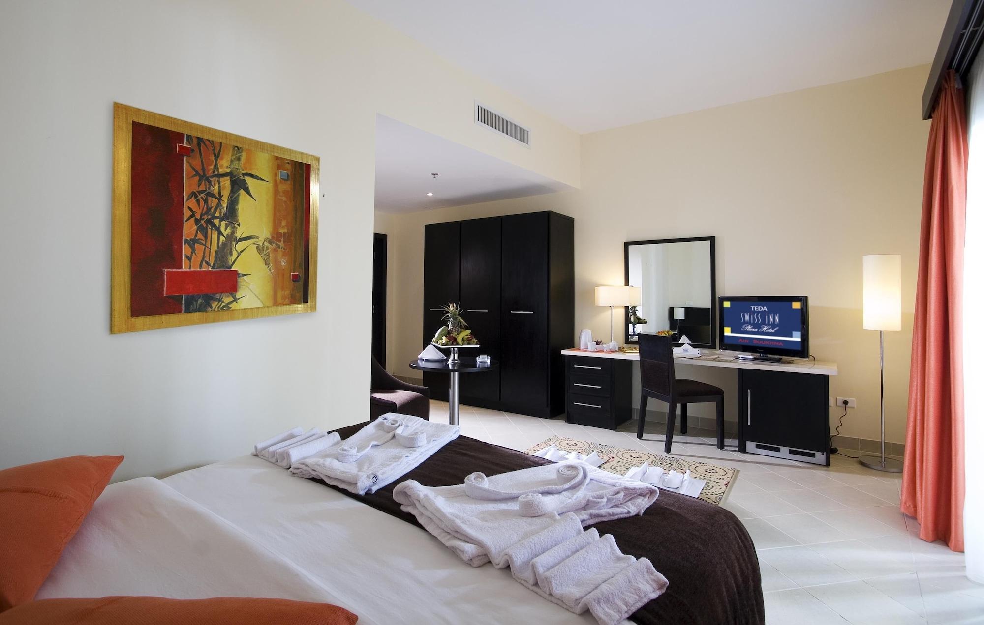 Swiss Inn Teda Hotel & Aqua Park Айн-Сохна Экстерьер фото