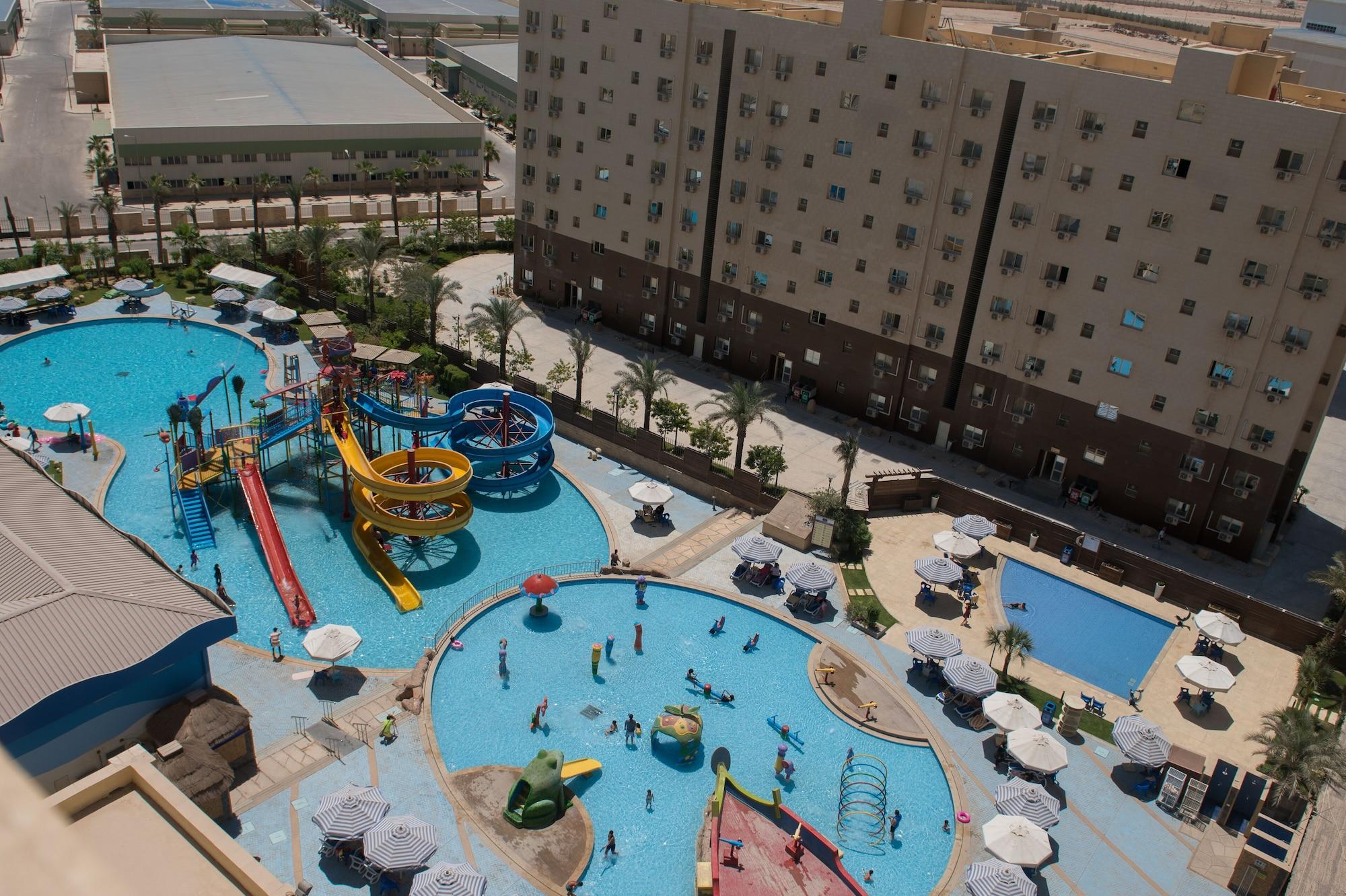 Swiss Inn Teda Hotel & Aqua Park Айн-Сохна Экстерьер фото