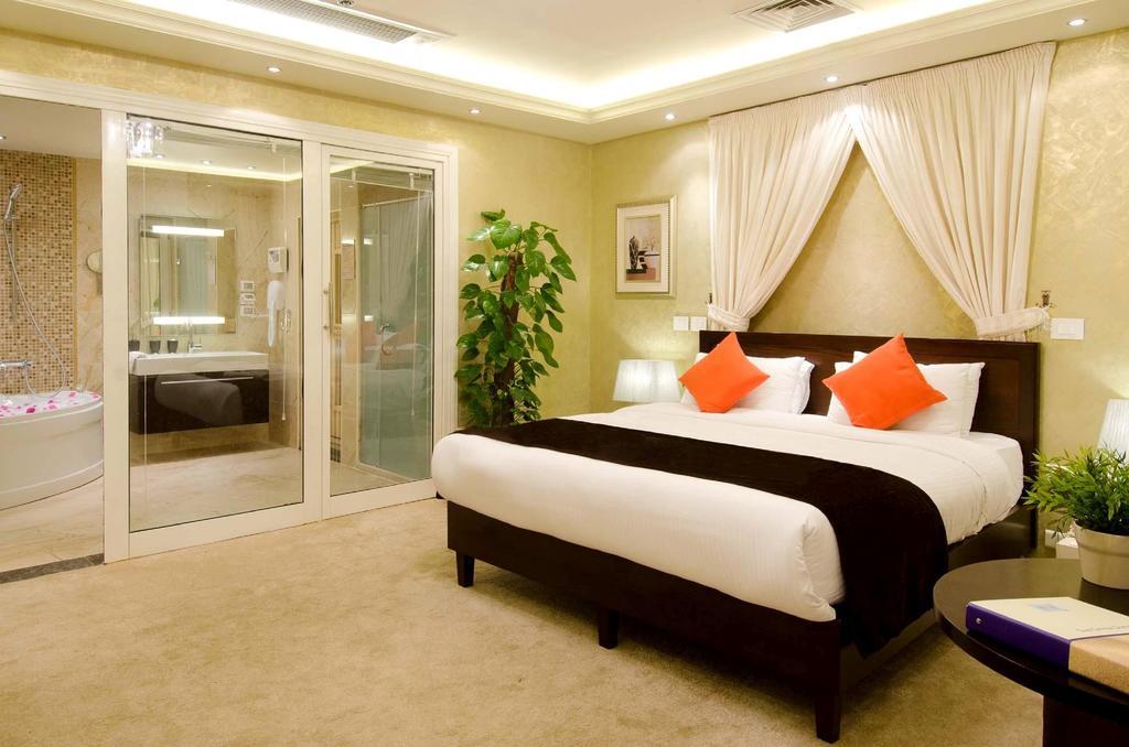 Swiss Inn Teda Hotel & Aqua Park Айн-Сохна Номер фото